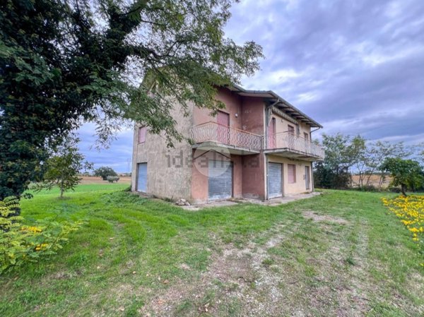 casa indipendente in vendita a Misano Adriatico in zona Misano Monte