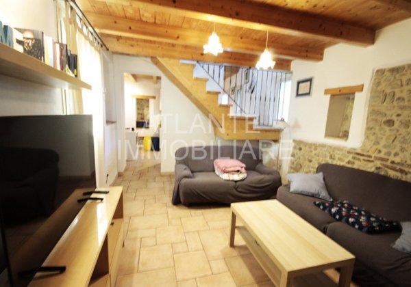 casa indipendente in vendita a Misano Adriatico in zona Misano Monte