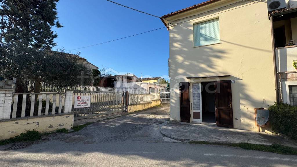 casa indipendente in vendita a Misano Adriatico
