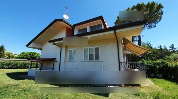 casa indipendente in vendita a Misano Adriatico