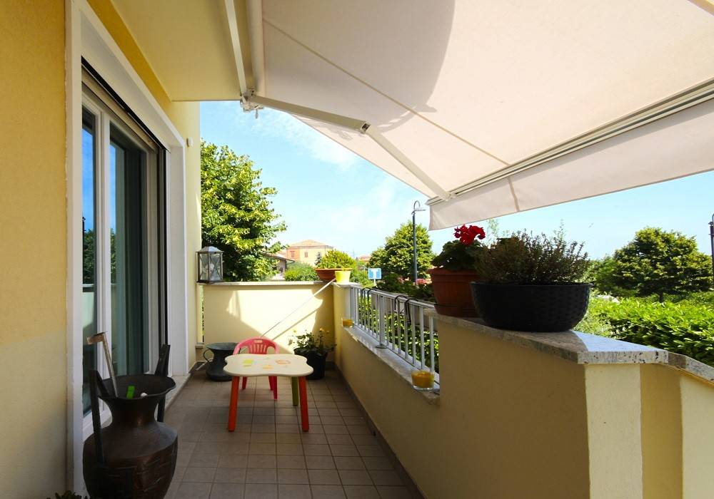 casa indipendente in vendita a Misano Adriatico in zona Misano Monte