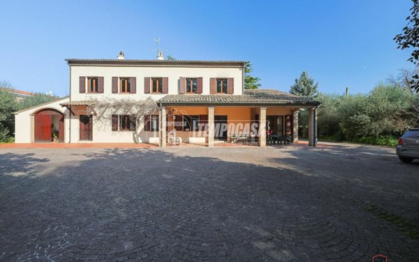 casa indipendente in vendita a Misano Adriatico