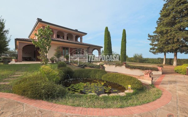 casa indipendente in vendita a Misano Adriatico in zona Misano Monte
