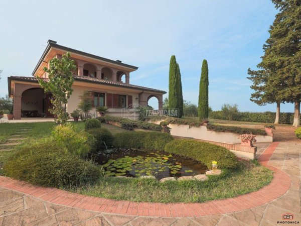 casa indipendente in vendita a Misano Adriatico in zona Misano Monte