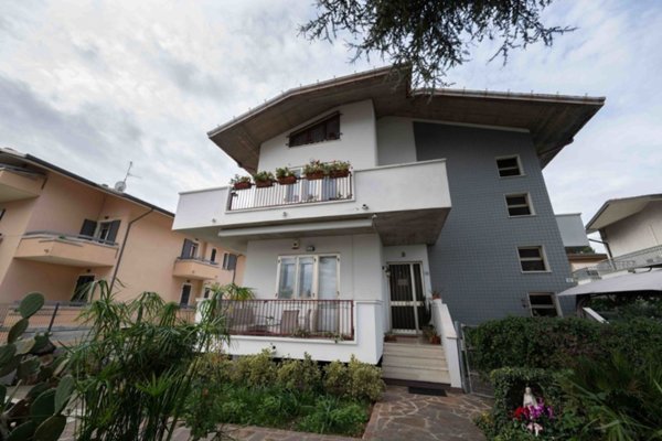 appartamento in vendita a Misano Adriatico in zona Misano Monte