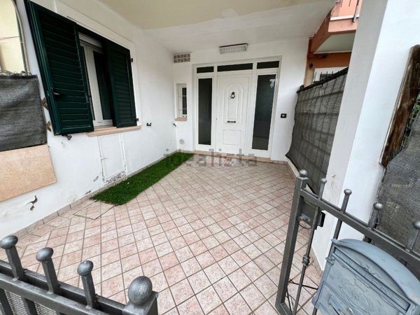 casa indipendente in vendita a Misano Adriatico