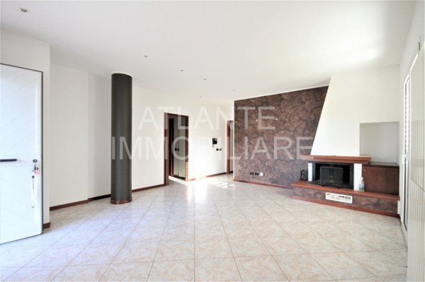 casa indipendente in vendita a Misano Adriatico in zona Santa Monica