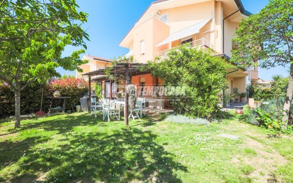 appartamento in vendita a Misano Adriatico in zona Cella