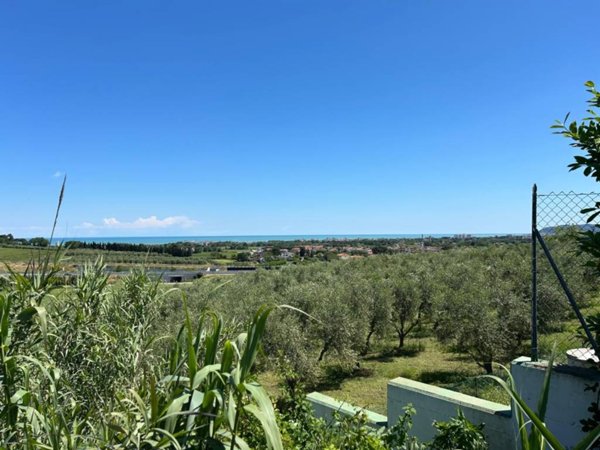 terreno edificabile in vendita a Misano Adriatico