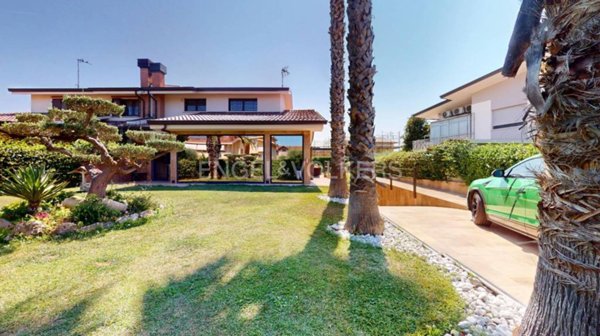 casa indipendente in vendita a Misano Adriatico in zona Santa Monica