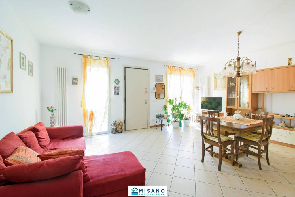 appartamento in vendita a Misano Adriatico in zona Villaggio Argentina