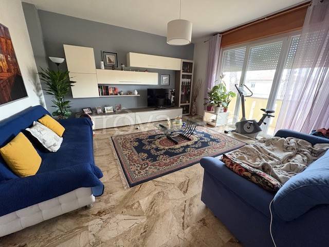 casa indipendente in vendita a Misano Adriatico in zona Belvedere