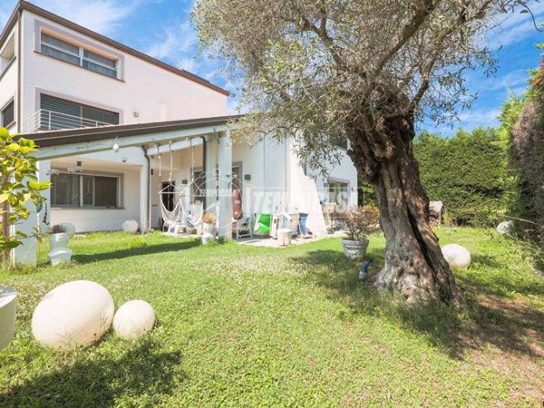 casa indipendente in vendita a Misano Adriatico