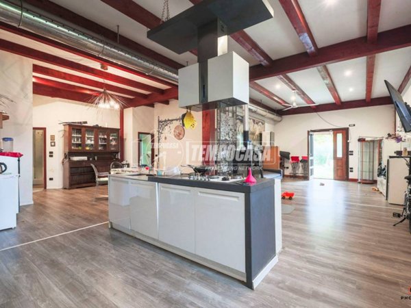 appartamento in vendita a Misano Adriatico in zona Cella