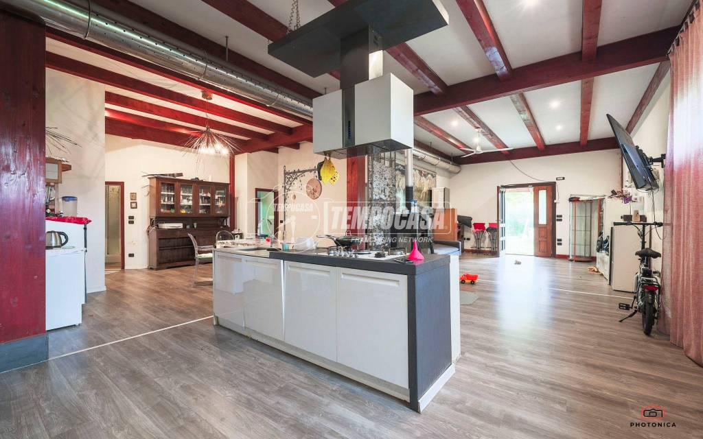 appartamento in vendita a Misano Adriatico in zona Cella