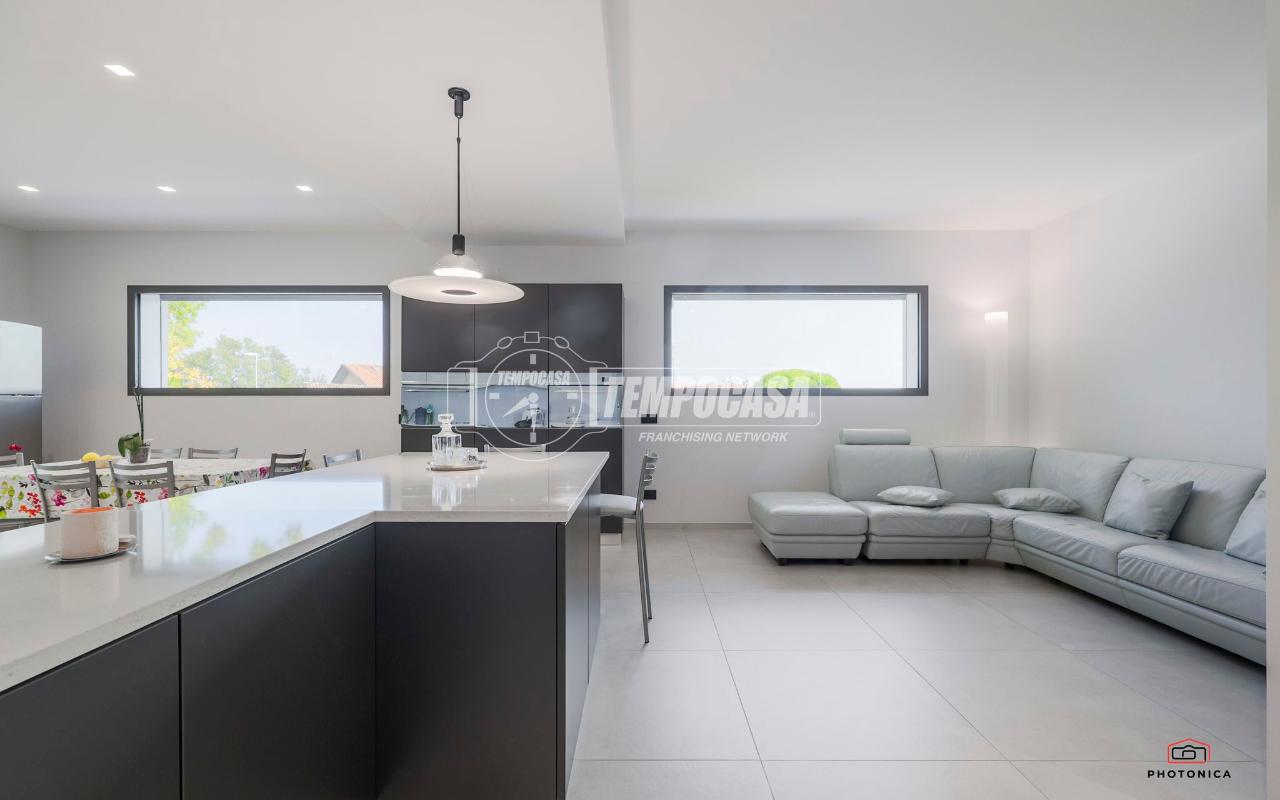 casa indipendente in vendita a Misano Adriatico