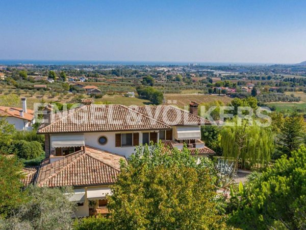 casa indipendente in vendita a Misano Adriatico