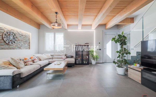 casa indipendente in vendita a Misano Adriatico