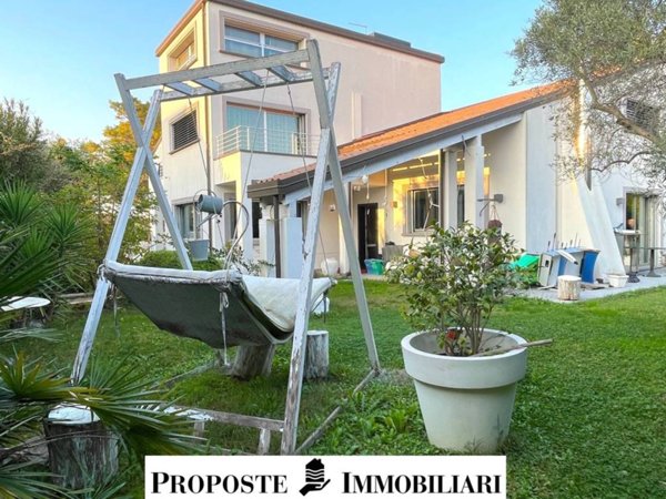 casa indipendente in vendita a Misano Adriatico