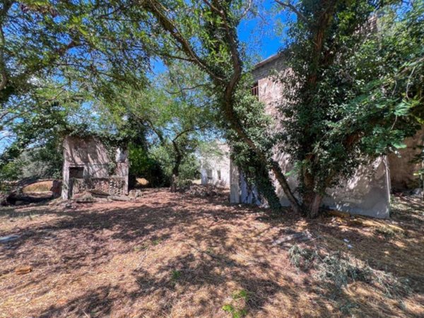 casa indipendente in vendita a Misano Adriatico in zona Scacciano