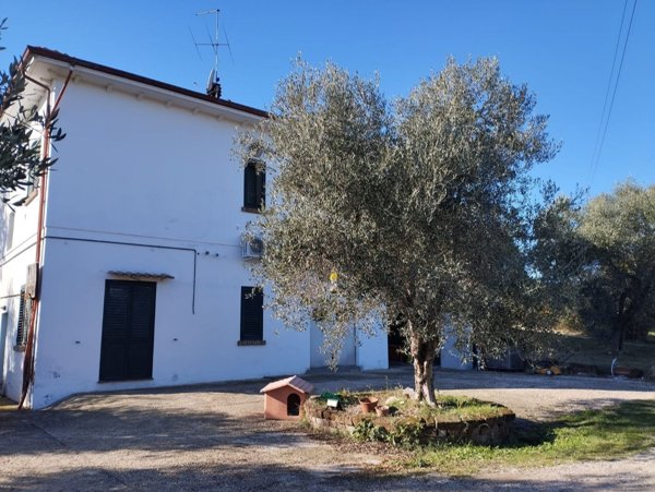 casa indipendente in vendita a Misano Adriatico in zona Misano Monte