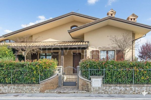 casa indipendente in vendita a Misano Adriatico