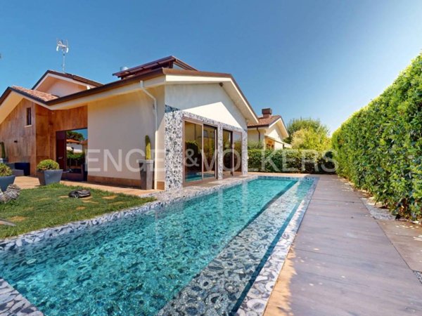 casa indipendente in vendita a Misano Adriatico in zona Santa Monica