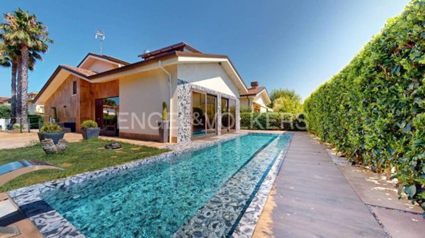 casa indipendente in vendita a Misano Adriatico in zona Santa Monica