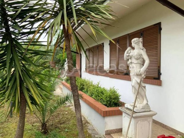 casa indipendente in vendita a Misano Adriatico