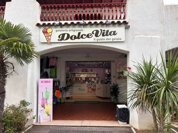 negozio in vendita a Misano Adriatico