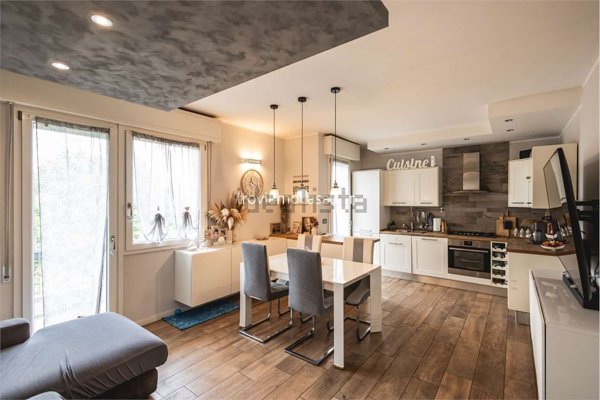 appartamento in vendita a Misano Adriatico in zona Santa Monica