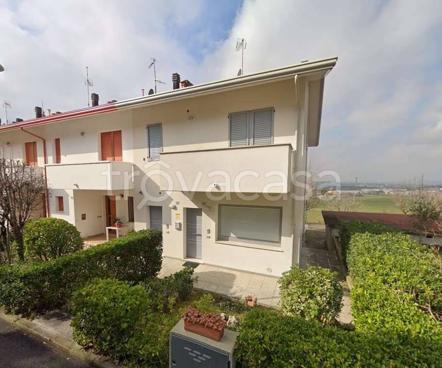 casa indipendente in vendita a Misano Adriatico in zona Scacciano