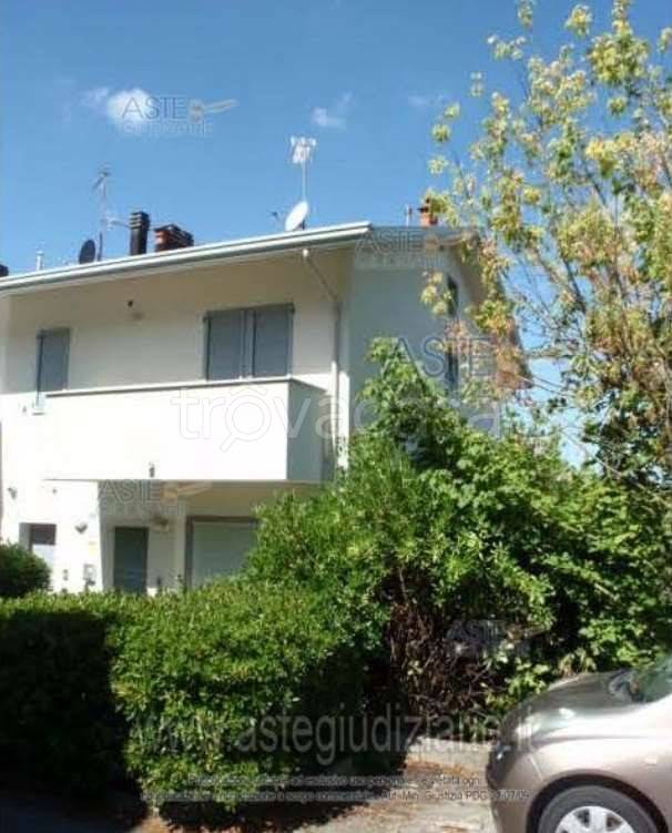 casa indipendente in vendita a Misano Adriatico in zona Scacciano