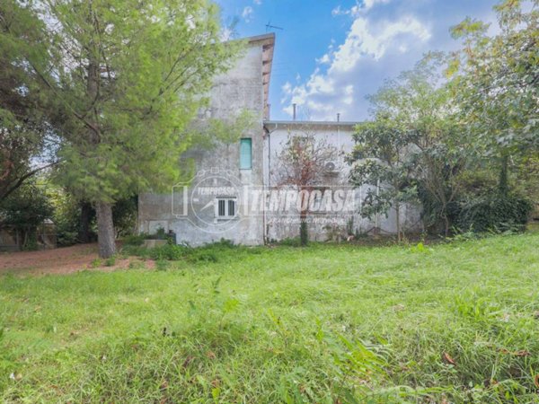 casa indipendente in vendita a Misano Adriatico