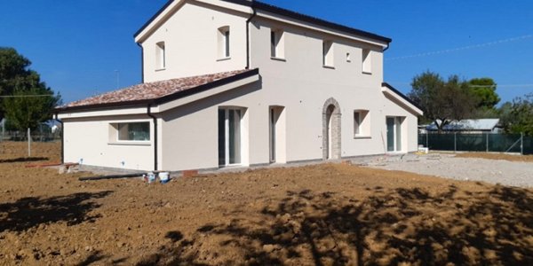 casa indipendente in vendita a Misano Adriatico in zona Cella