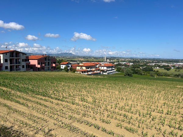 casa indipendente in vendita a Misano Adriatico in zona Scacciano