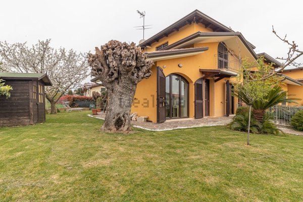 casa indipendente in vendita a Misano Adriatico