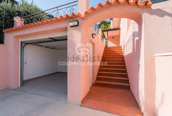 casa indipendente in vendita a Misano Adriatico