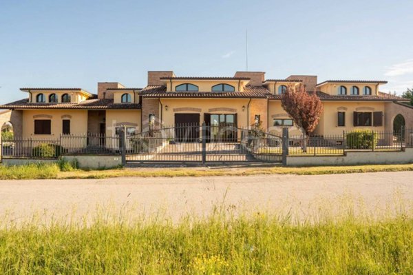 casa indipendente in vendita a Misano Adriatico