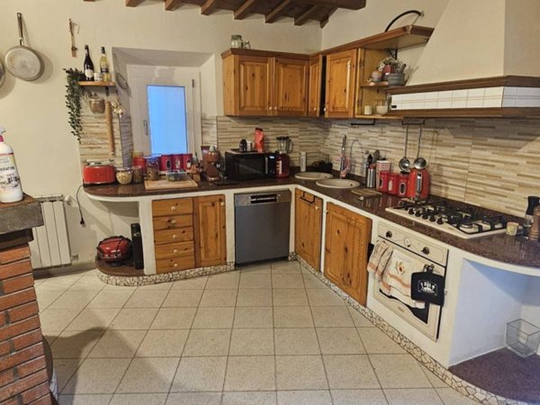 casa indipendente in vendita a Misano Adriatico in zona Cella