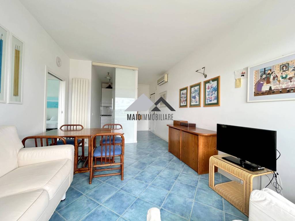 appartamento in vendita a Misano Adriatico in zona Belvedere