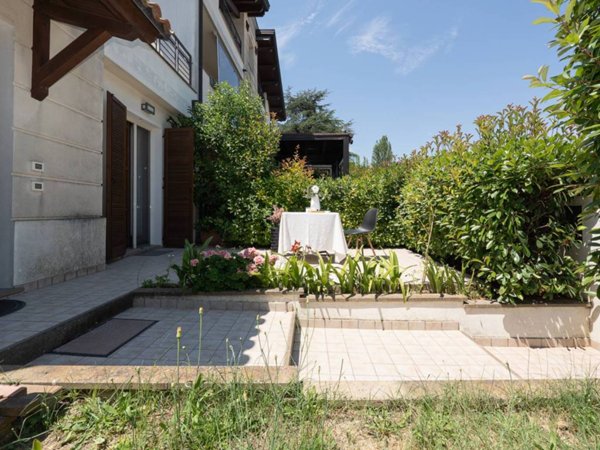 casa indipendente in vendita a Misano Adriatico in zona Cella