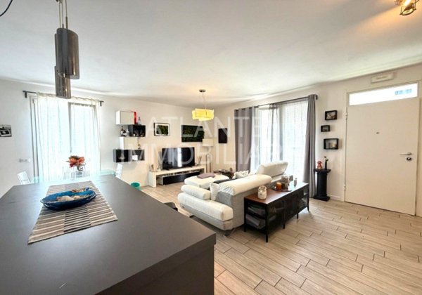 casa indipendente in vendita a Misano Adriatico