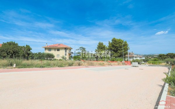 terreno edificabile in vendita a Misano Adriatico in zona Misano Monte