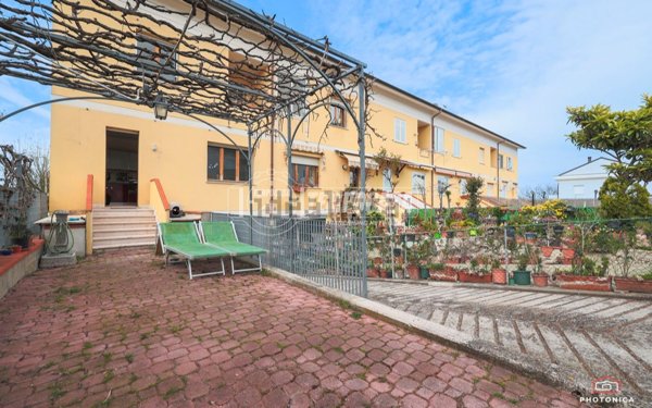 casa indipendente in vendita a Misano Adriatico in zona Misano Monte