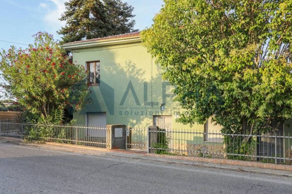 casa indipendente in vendita a Misano Adriatico