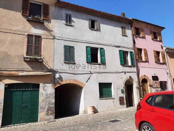 casa indipendente in vendita a Mondaino