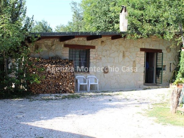 casa indipendente in vendita a Mondaino