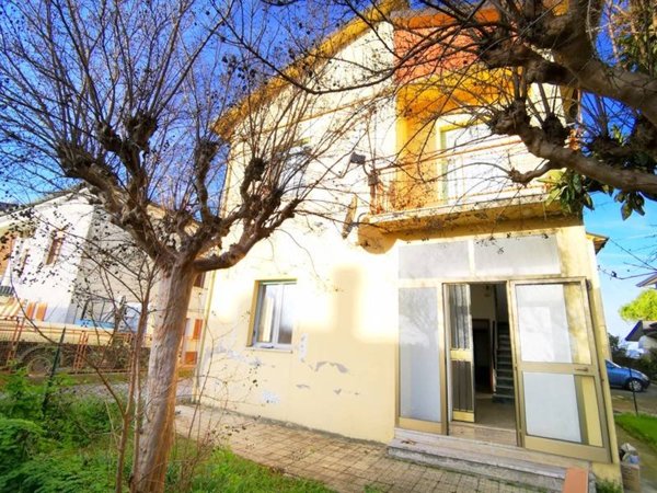 casa indipendente in vendita a Mondaino