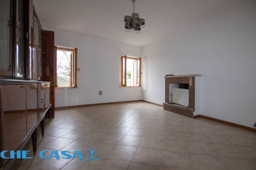 casa indipendente in vendita a Mondaino